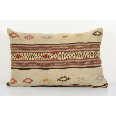 Kilim 2024 pillow store